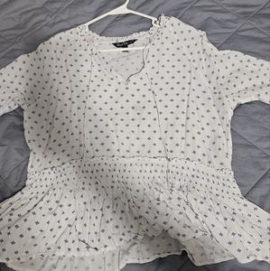 Womens blouse; small; thrifted